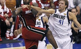 Trečiose NBA finalo serijos rungtynėse Majamio &bdquo;Heat&ldquo; įveikė Dalaso &bdquo;Mavericks&ldquo;