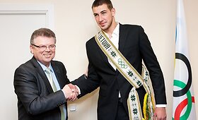 Joną Valančiūną pasveikino Lietuvos tautinis olimpinis komitetas