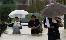 Japonijoje taifūnas Roke grasina pramoniniam Nagojos miestui