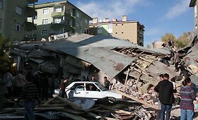 Galingas žemės drebėjimas supurtė Turkiją