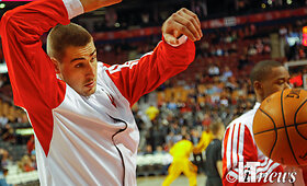 Ray Vy&scaron;niausko kadrai i&scaron; Jono Valančiūno pasirodymo NBA