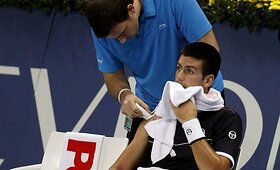 Kei Nishikori sensacingai įveikė Novaką Džokovičių
