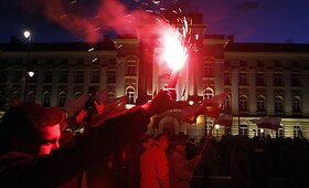 Minint žuvusio Lenkijos prezidento mirties metines - protestai prie Rusijos ambasados
