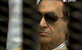 Buvęs Egipto prezidentas Hosni Mubarakas nuteistas kalėti iki gyvos galvos 