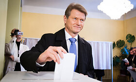 Rinkimai 2012: Seimo rinkimuose savo balsą atidavė Rolandas Paksas
