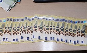 Sulaikyta pinigų kontrabandos siunta