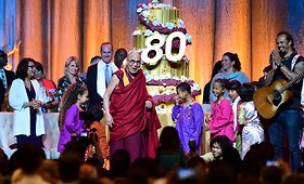 Dalai Lamai sukanka 80 metų