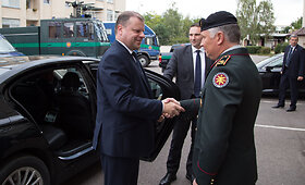 Saulius Skvernelis lankėsi Vie&scaron;ojo saugumo tarnyboje