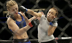 Moterų kovos: Michelle Waterson prie&scaron; Paige VanZant