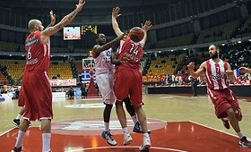 Eurolyga: Pirėjo &bdquo;Olympiacos&ldquo; &ndash; Stambulo &bdquo;Anadolu Efes&ldquo;