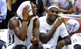 Dwayne'as Wade'as, LeBronas Jamesas ir kitos NBA žvaigždės parodomosiose rungtynėse
