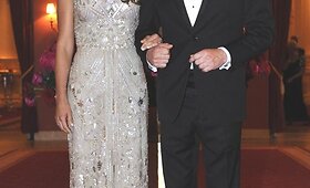 &Scaron;vedijos princesė Madeleine ir Chrisas O'Neillas vestuvių i&scaron;vakarėse svečius pakvietė pra&scaron;matnios vakarienės