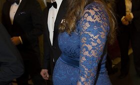 &Scaron;vedijos karalienei Silviai skirtą vakarą dėmesys atiteko besilaukiančiai princesei Madeleine
