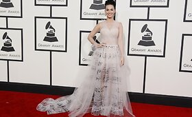 Žvaigždės ant &bdquo;Grammy&ldquo; apdovanojimų raudonojo kilimo