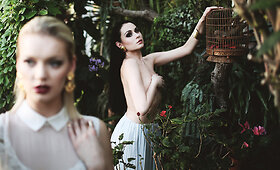 &bdquo;Pinup Girls&ldquo; merginos seksualioje fotosesijoje virto nimfomis