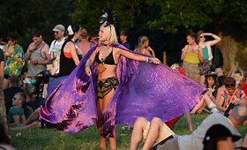 Prasidėjo Glastonberio muzikos festivalis