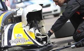 &bdquo;Omnitel 1000 km lenktynėse&ldquo; netrūksta avarijų