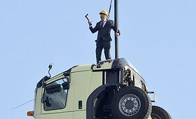 &bdquo;Volvo trucks&ldquo; triuko filmavimo akimirkos