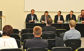 Komercinių automobilių ekspozicija &bdquo;Litexpo&ldquo; rūmuose