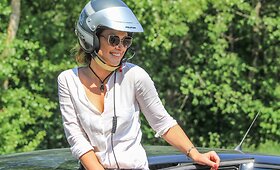&bdquo;Press ralio 2014&ldquo; dalyvės, vairuosiančios &bdquo;Peugeot&ldquo; automobilius