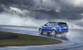 Galingiausias istorijoje &bdquo;Land Rover&ldquo;: &bdquo;Range Rover Sport SVR&ldquo;