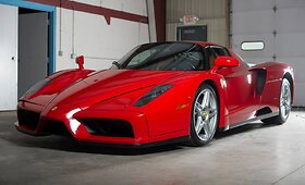 Sudaužytas &bdquo;Ferrari Enzo&ldquo;
