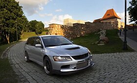 Berlyne parduodamas &bdquo;Mitsubishi Lancer Evo&ldquo; universalas