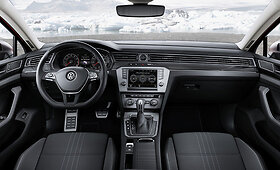 Naujasis &bdquo;Volkswagen Passat Alltrack&ldquo;
