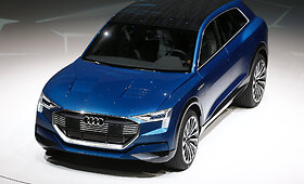 &bdquo;Audi e-tron Quattro&ldquo; koncepto pristatymas Frankfurto automobilių parodoje