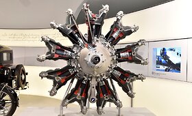 BMW muziejaus ekspozicija  &bdquo;100 Masterpieces&ldquo;