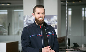 Tado Gelžinio i&scaron;lydėtuvės BMW salone