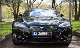 Vilniečio Tomo &bdquo;Tesla Model S&ldquo;
