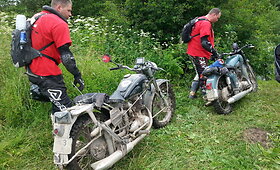 &bdquo;Ežiukai&ldquo; kelionėje APL su IŽ motociklais