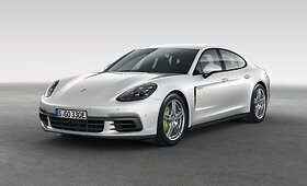 &bdquo;Porsche Panamera 4 E-Hybrid&ldquo;