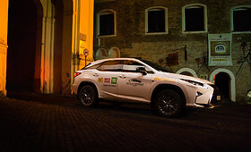 &bdquo;Metų automobilis 2017&ldquo; konkurso dalyvis: &bdquo;Lexus RX450h&ldquo;