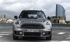 Hibridinis &bdquo;MINI Cooper S E Countryman All4&ldquo;