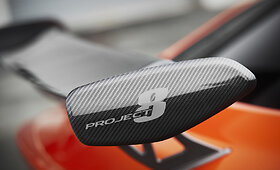 600 AG &bdquo;Jaguar XE SV Project 8&ldquo;