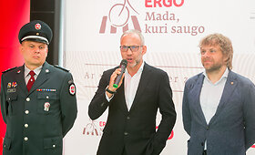 Dviratininkų reidas prie Vilniaus Katedros