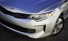 &bdquo;KIA Optima PHEV&ldquo;