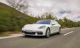 &bdquo;Porsche Panamera 4 E-Hybrid Sport Turismo&ldquo;