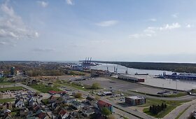 Greta laivo &bdquo;Independence&ldquo; prisi&scaron;vartavo dujovežis &bdquo;Arctic Voyager&ldquo;