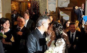 Andrea Bocelli slapčia vedė ilgametę mylimąją Veronica Berti