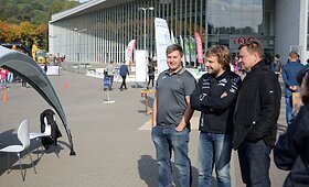 Vilniuje pristatytas automobilis, skirtas neįgaliųjų žmonių vairavimo įgūdžiams lavinti