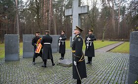 Vilniuje pagerbtos Pirmojo ir Antrojo pasaulinių karų aukos