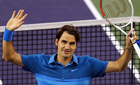 Rogerio Federerio dvynukės dukrytės stebėjo tėčio pergalę