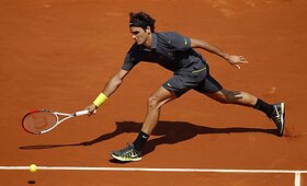 Rogeris Federeris &bdquo;Roland Garros&ldquo; kortuose i&scaron;kovojo 50-ą pergalę