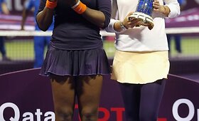 Viktorija Azarenka po atkaklios kovos Kataro finale nugalėjo Sereną Williams