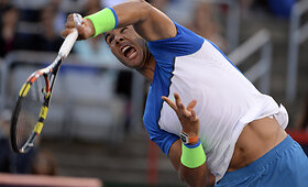 Rafaelis Nadalis įveikė Mikhailą Youzhny ir pateko į "Rogers Cup turnyro ketvirtfinalį