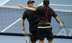 Brolių Bryanų dvikova su Johnu Peersu ir Jammie Murray Londone
