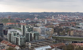 Vilniaus savivaldybės pastato 20-as auk&scaron;tas paruo&scaron;tas nuomai